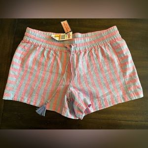 ❤️SOLD❤️Women’s Vineyard Vines Shorts